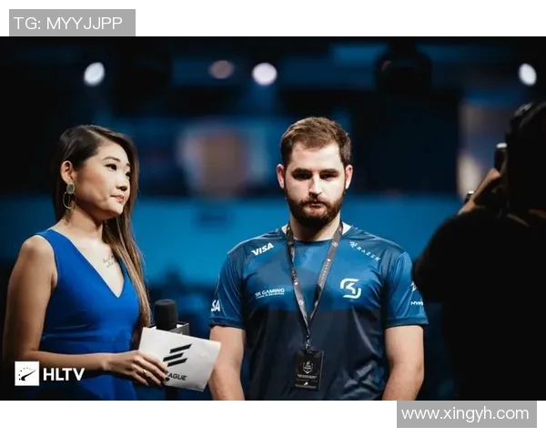 激情四溢泳池对决 全程直播精彩瞬间呈现！